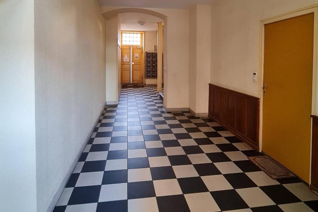 Bel Appartement Meximieux Centre Ville 2 Chambres エクステリア 写真